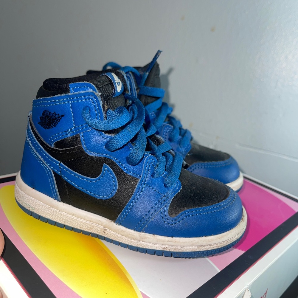 Jordan Blue High-Top Sneakers Leather
